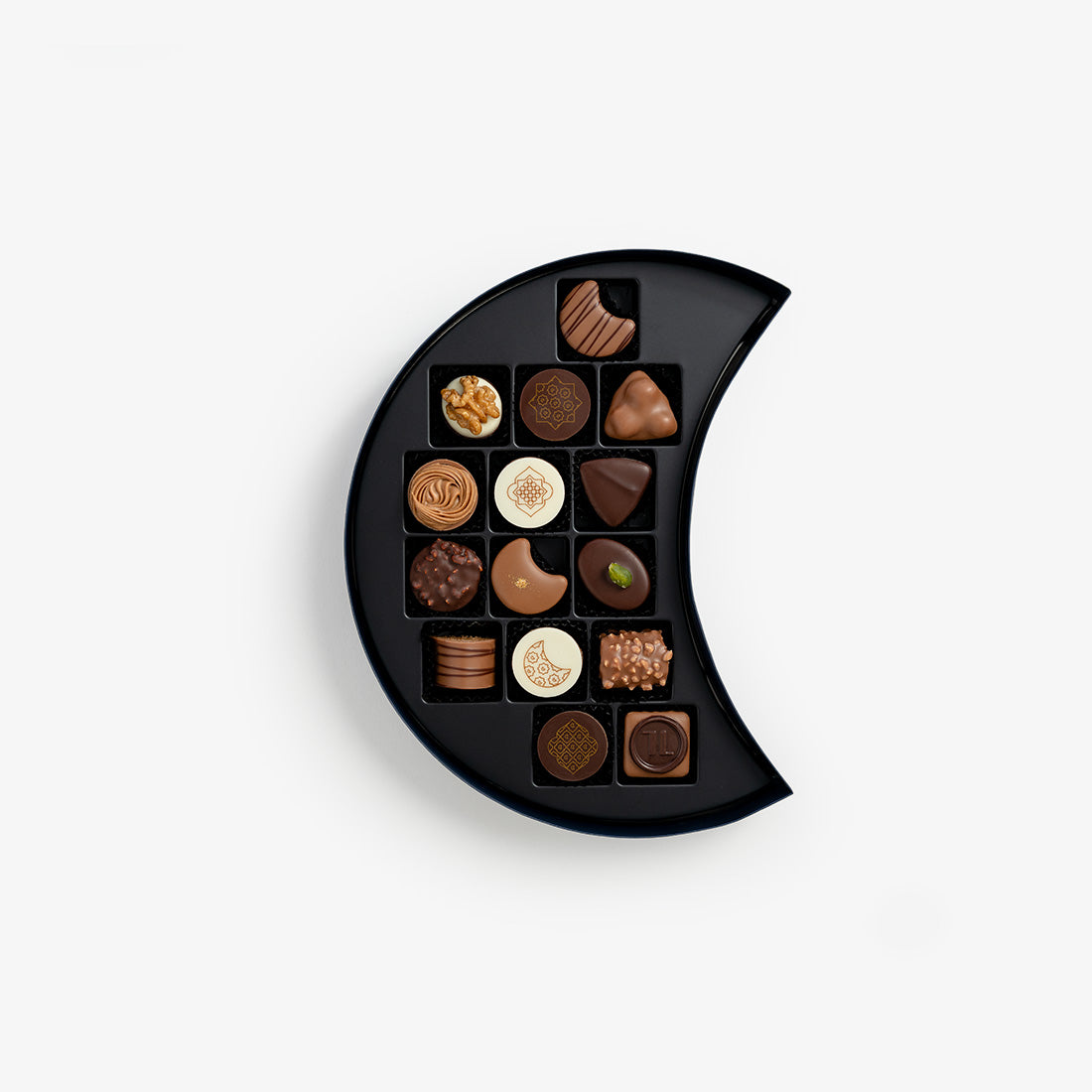 Praline Selection Half Moon Box 15pcs